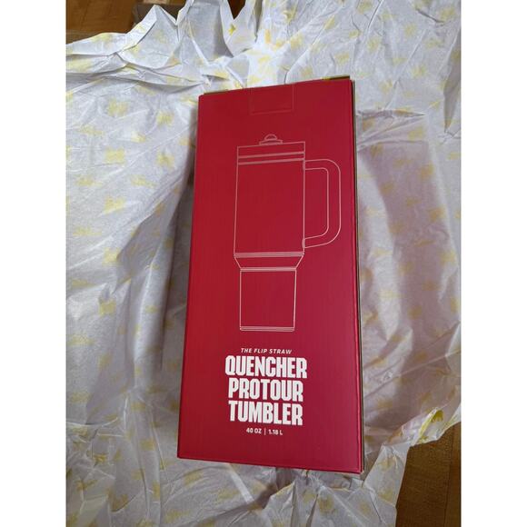 Stanley Flip Straw Pro Tour Bruised Banana Tumbler 40 oz new in box - Picture 3 of 5